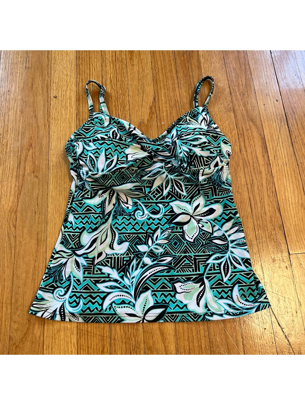 Vintage Y2K teal Hawaiian tropical floral workout top whimsical